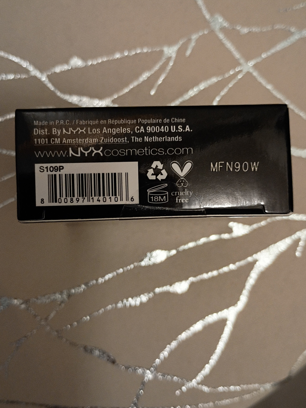 NYX Purple Smokey Look Kit Eyeshadow Palette with Violet Tones - Picture 5 of 5